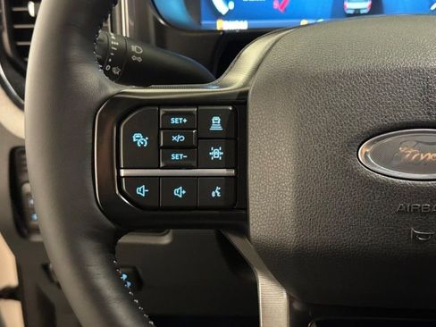 New 2026 Ford F450 Platinum w/ FX4 Off-Road Package image 39