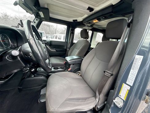 Used 2017 Jeep Wrangler Unlimited Sport w/ Connectivity Group image 23