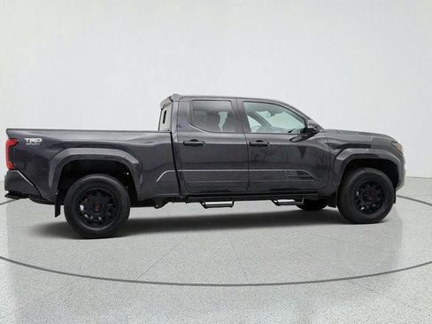 Used 2024 Toyota Tacoma TRD Sport w/ TRD Sport Upgrade Package AWD/4WD image 4