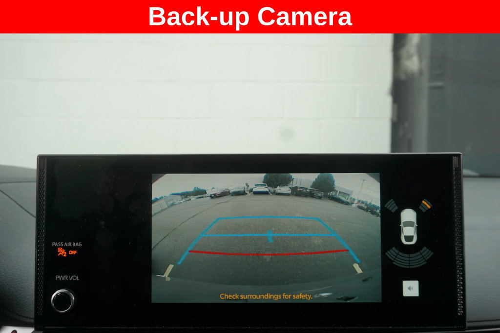 Used 2025 Toyota Sienna XLE w/ XLE Plus Package AWD/4WD image 9