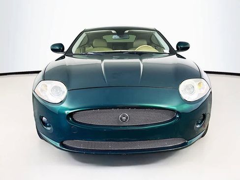 Used 2007 Jaguar XK Coupe image 6