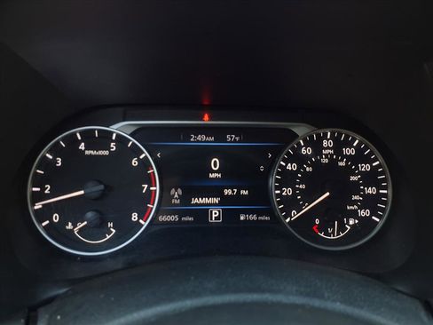 Used 2021 Nissan Sentra SV image 18