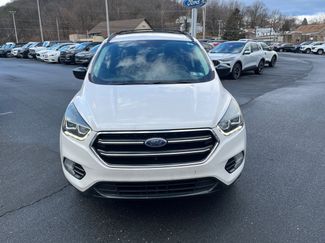 Used 2017 Ford Escape SE w/ Equipment Group 201A video 2