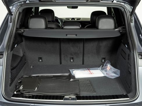 New 2026 Porsche Cayenne S AWD/4WD image 31
