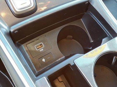 Used 2021 Hyundai Santa Fe SEL w/ Convenience + Premium Package image 19