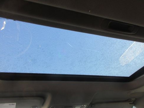 New 2026 GMC Sierra 2500 SLT w/ SLT Premium Package image 16