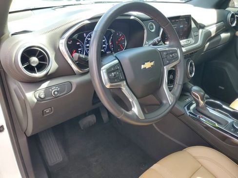 Certified 2021 Chevrolet Blazer Premier w/ Driver Confidence II Package image 19