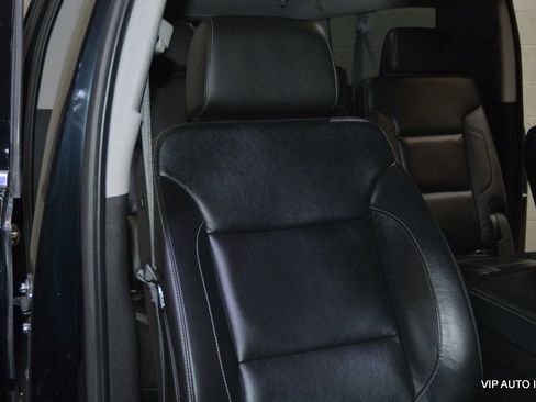 Used 2019 GMC Yukon XL SLT image 14