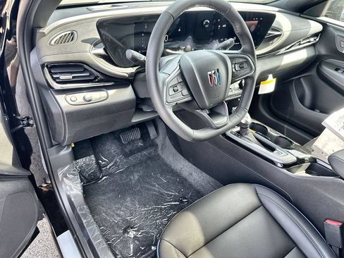 New 2026 Buick Envista Sport Touring w/ Convenience I Package FWD image 20