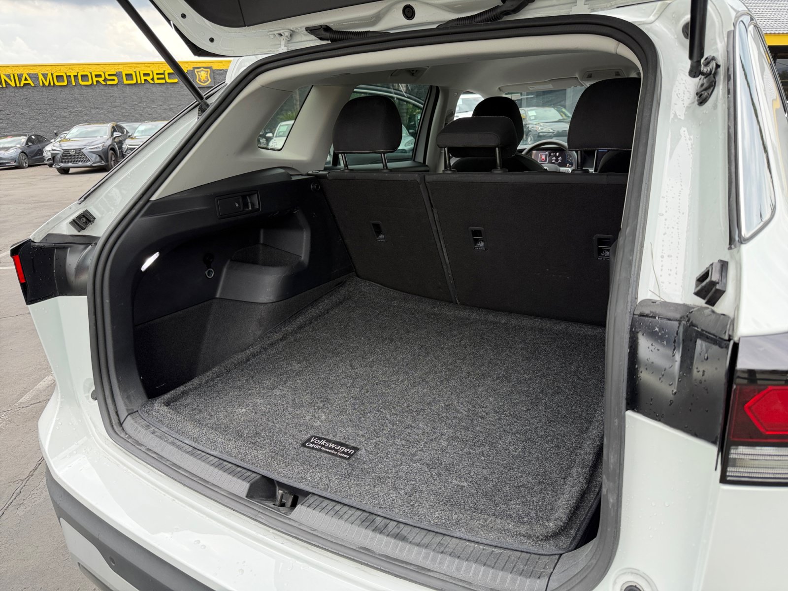 Used 2025 Volkswagen Tiguan S FWD image 17