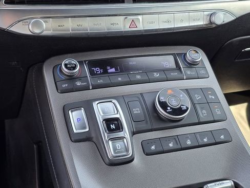 Used 2020 Hyundai Palisade Limited image 22