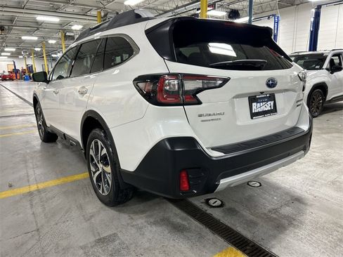 Certified 2020 Subaru Outback Touring image 6