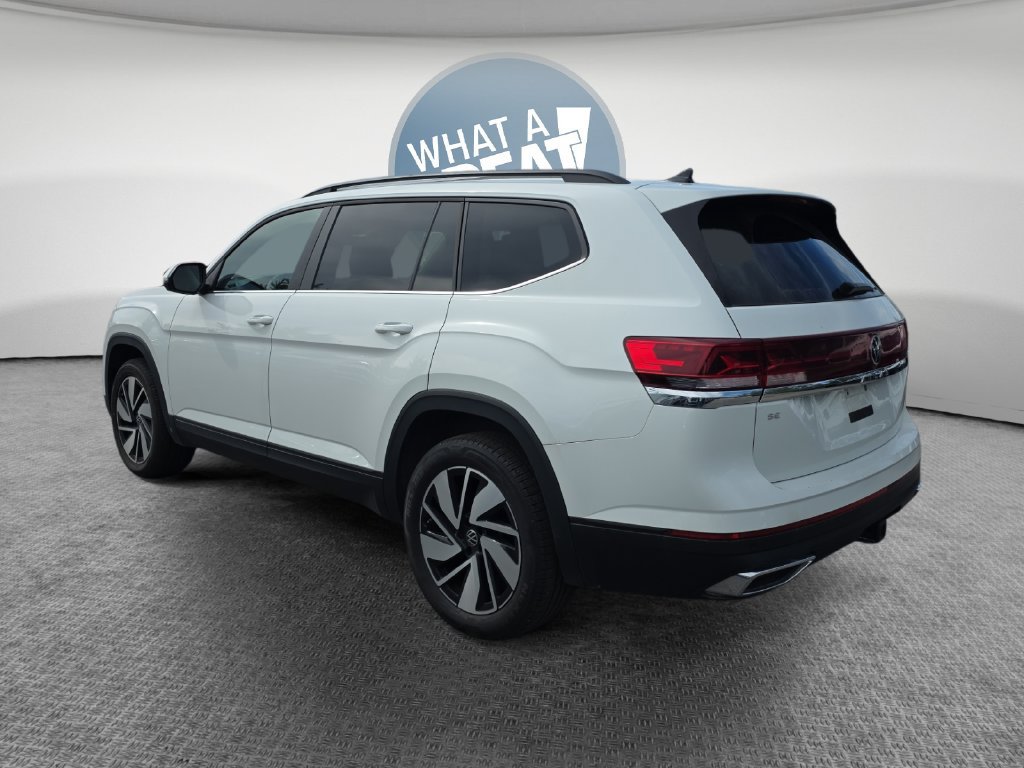 Used 2025 Volkswagen Atlas SE AWD/4WD image 6