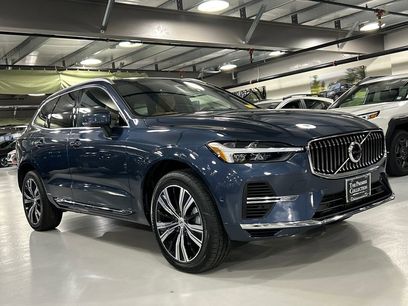 Certified 2023 Volvo XC60 T8 Ultimate w/ Climate Package
