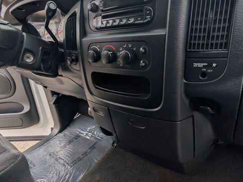 Used 2005 Dodge Ram 1500 Truck SLT w/ Trailer Tow Group image 18