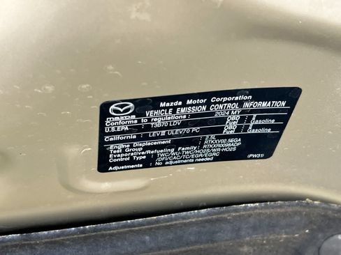 Used 2024 MAZDA MAZDA3 s AWD/4WD image 29