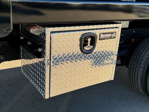 Used 2024 Ford F350 XLT image 18