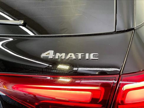 Used 2024 Mercedes-Benz GLE 450 4MATIC image 10