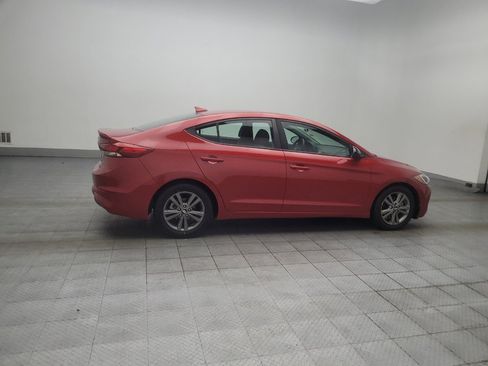 Used 2018 Hyundai Elantra SEL FWD image 10