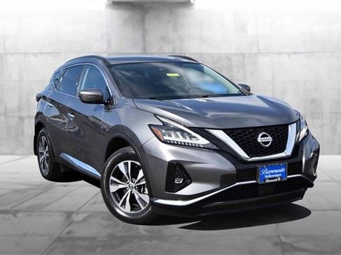 Used 2021 Nissan Murano SV image 2