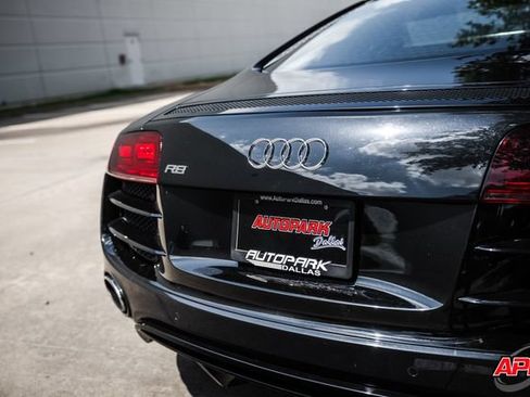 Used 2010 Audi R8 V10 AWD/4WD image 33