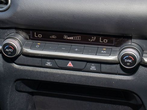 Used 2023 MAZDA CX-30 AWD 2.5 S w/ Select Package image 22