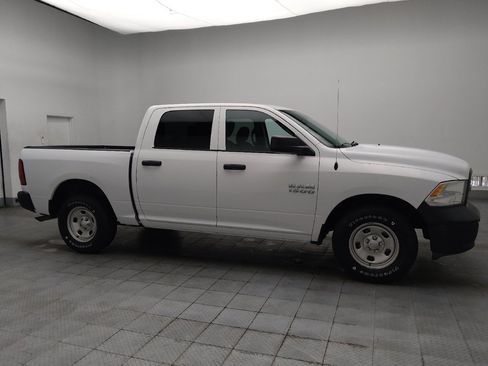 Used 2017 RAM 1500 Tradesman w/ Popular Equipment Group RWD image 11