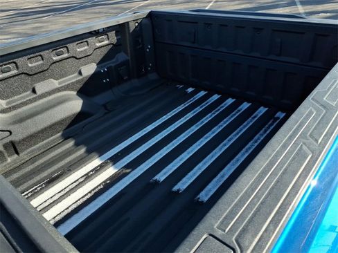 Certified 2024 Chevrolet Colorado ZR2 w/ ZR2 Convenience Package III image 31