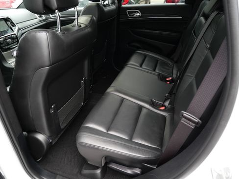 Used 2020 Jeep Grand Cherokee Limited w/ Premium Lighting Group AWD/4WD image 21
