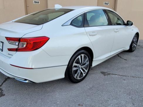 Used 2021 Honda Accord EX-L image 6