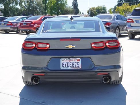 Used 2021 Chevrolet Camaro LT RWD image 10