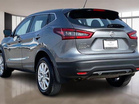 Used 2021 Nissan Rogue Sport S image 12