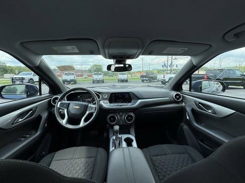 Used 2022 Chevrolet Blazer LT image 44