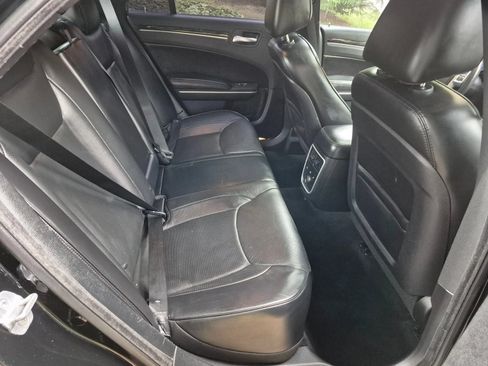 Used 2013 Chrysler 300 C AWD/4WD image 14