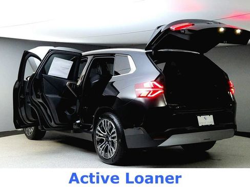 Used 2025 BMW X3 xDrive30i AWD/4WD image 11