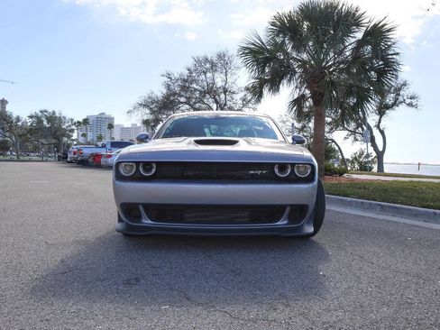 Used 2015 Dodge Challenger SRT Hellcat RWD image 48