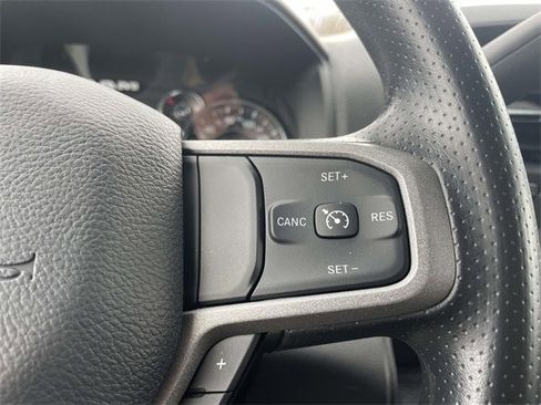 Used 2024 RAM 2500 Tradesman w/ Chrome Appearance Group image 25