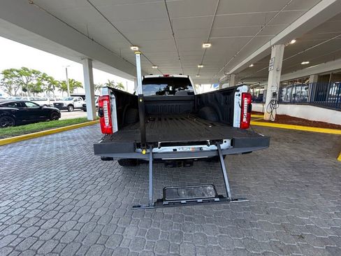 Used 2023 Ford F250 Lariat w/ Lariat Ultimate Package AWD/4WD image 35