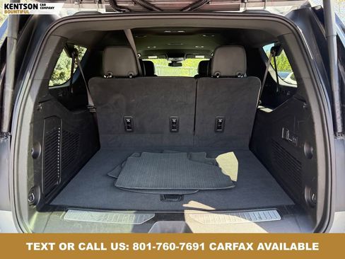 Used 2025 GMC Yukon XL Denali AWD/4WD image 35