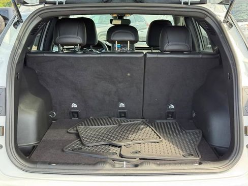 Used 2024 Jeep Compass Trailhawk image 6