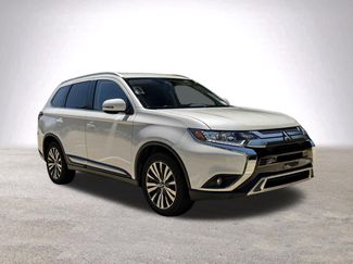 Used 2020 Mitsubishi Outlander SEL FWD video 2