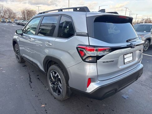 New 2025 Subaru Forester Premium image 8