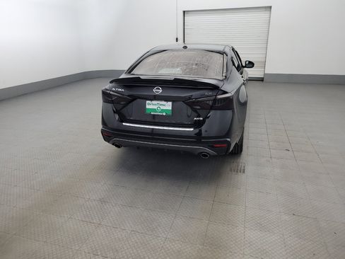 Used 2019 Nissan Altima 2.5 SR w/ SR Premium Package AWD/4WD image 7