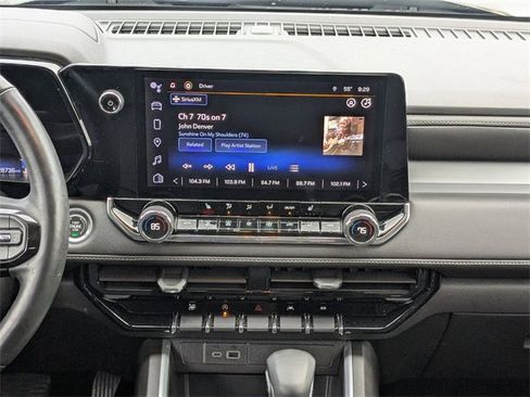 Certified 2023 Chevrolet Colorado LT w/ LT Convenience Package III image 18