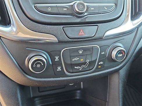 Used 2019 Chevrolet Equinox LT image 26