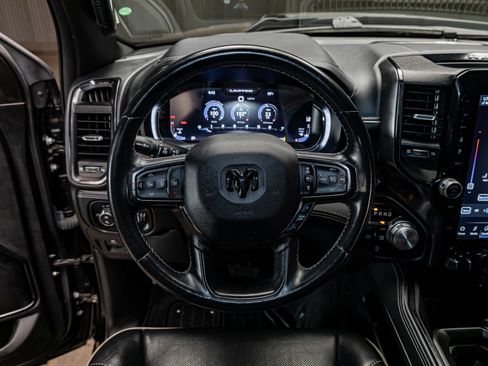 Used 2023 RAM 1500 Limited AWD/4WD image 14