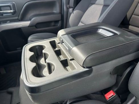 Used 2019 Chevrolet Silverado 2500 LT AWD/4WD image 11