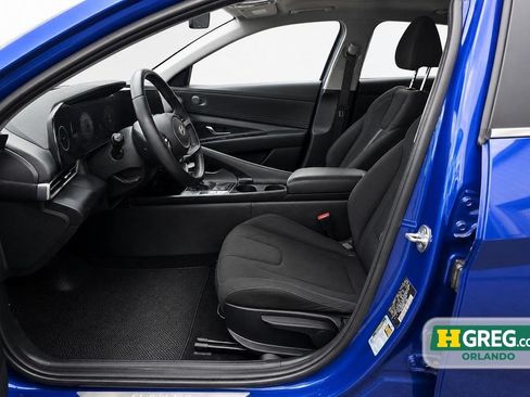 Used 2024 Hyundai Elantra SEL w/ Convenience Package FWD image 13