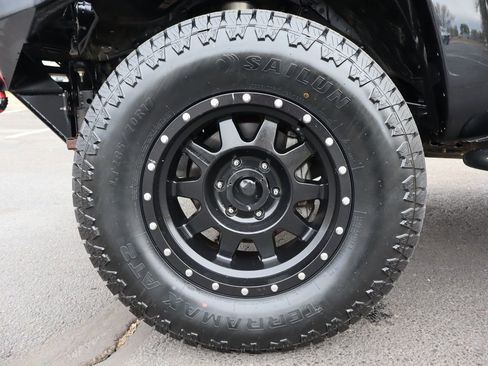 Used 2010 Toyota Tacoma 4x4 Double Cab image 40
