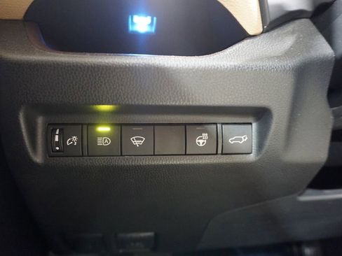 Used 2021 Toyota RAV4 Limited w/ Limited Grade Weather Package FWD image 5